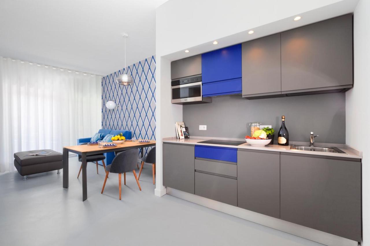 Sorrentovibes - Luxury Design Home & Jacuzzi In Heart Of Соренто Екстериор снимка