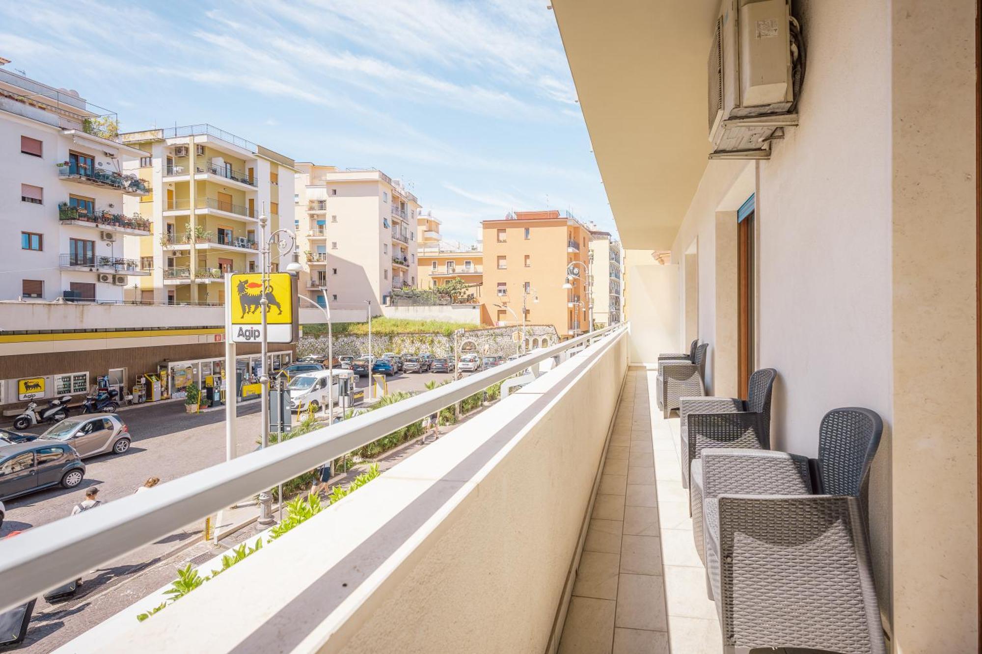 Sorrentovibes - Luxury Design Home & Jacuzzi In Heart Of Соренто Екстериор снимка